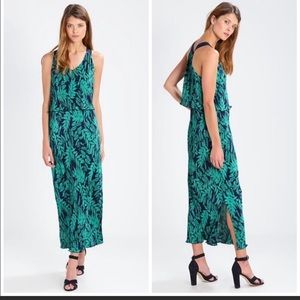 Banana Republic Maxi Dress tiered PXXS green palm